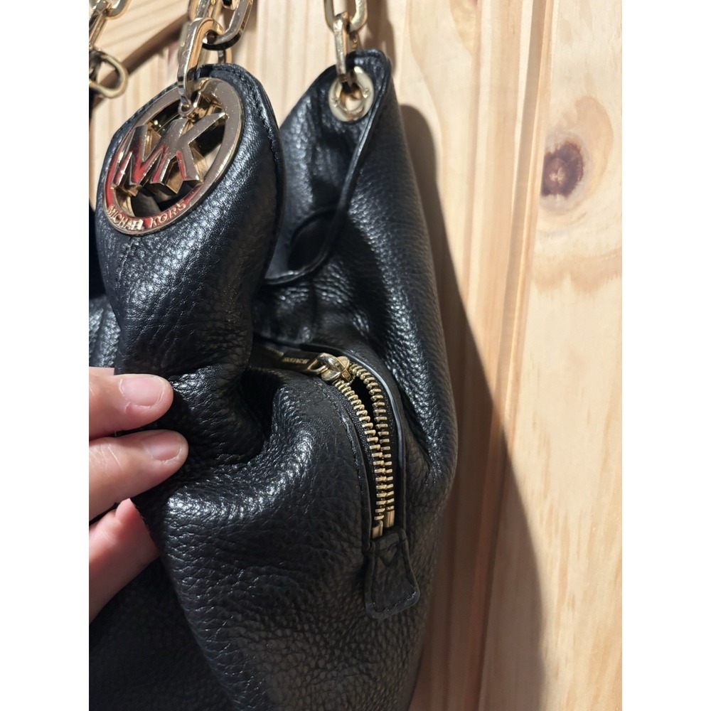 Michael Kors Black Pebbled Leather Fulton Hobo Bag Gold Chain Shoulder Purse - Picture 3 of 8